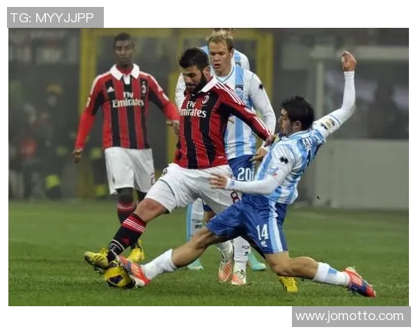 与足球明星亲密互动的全新游戏体验尽在掌握之中