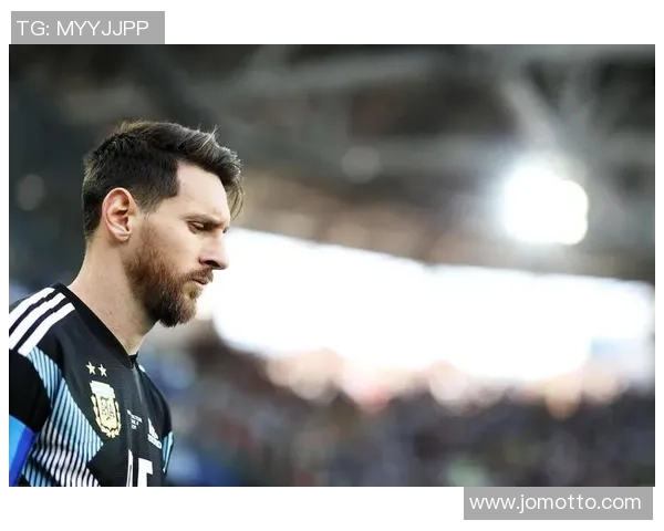 8号足球明星代表的传奇之路与辉煌成就探秘 8号足球明星代表的传奇之路与辉煌成就探秘