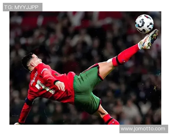 五大足球明星的传奇故事与他们对足球的影响力分析 五大足球明星的传奇故事与他们对足球的影响力分析