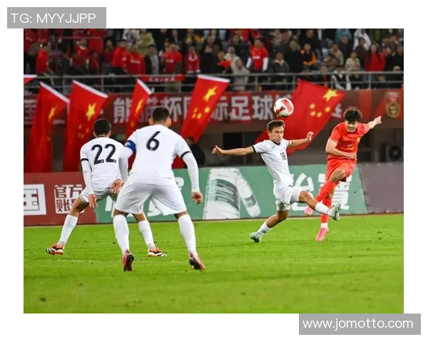 中国足球队能否在国际赛场上突破重围成功出线引发热议