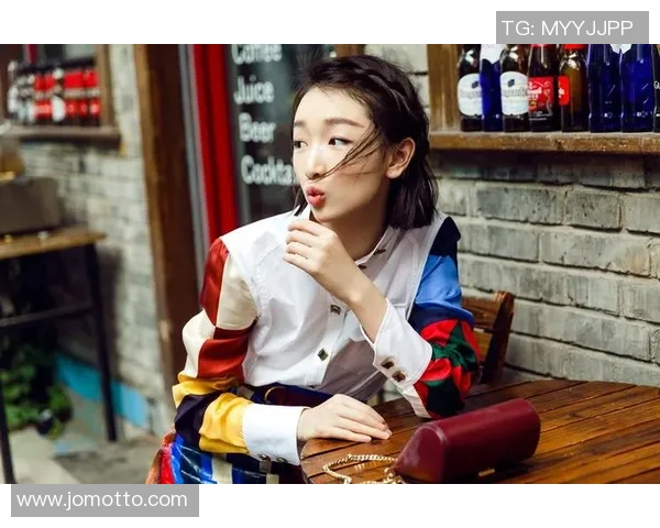 周冬雨热爱足球的背后故事与她的运动人生探索