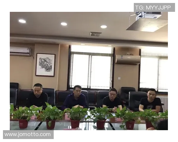 灿远足球引领青少年运动热潮助力健康成长与团队精神培养